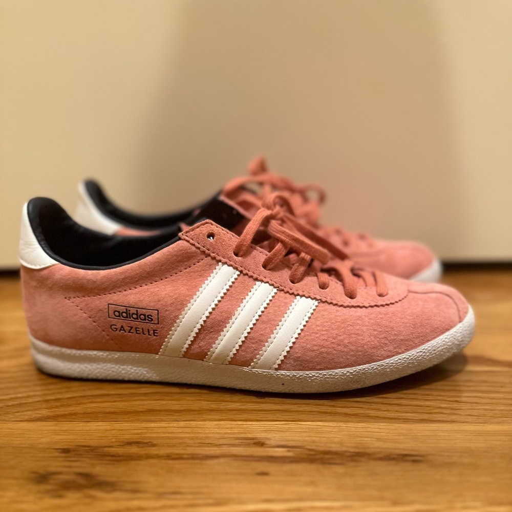 Adidas gazelle sneakers pink suede